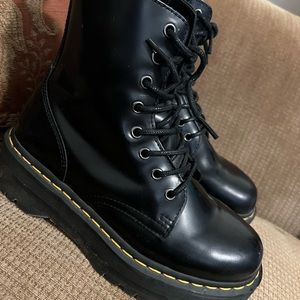 Dr. Martens Jadon Boot Smooth Leather Platforms